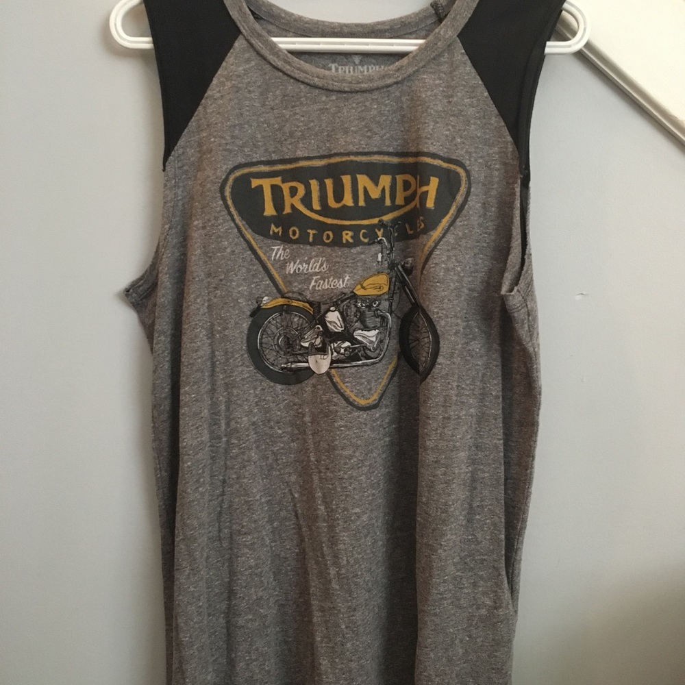 Lucky Brand Tshirt
